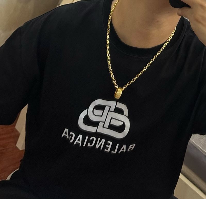 chr1st1an D10r necklaces